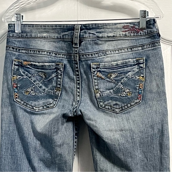 SILVER Tuesday denim jeans with distressed patches women’s size 28 - Picture 5 of 14